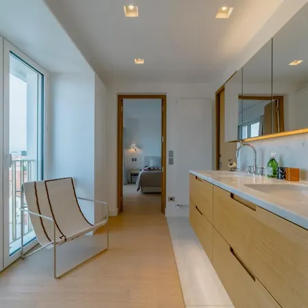 Incredible Sea View Appartment With Highest Quality Services - Rare On Biarritz * Biarritz